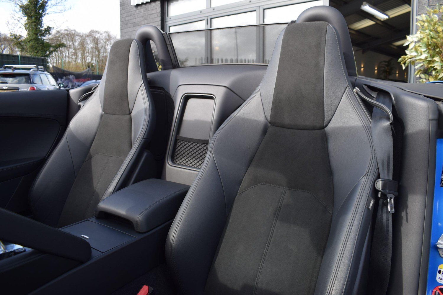 Used Jaguar F-Type 2018 for sale - 77892083: Photo 11