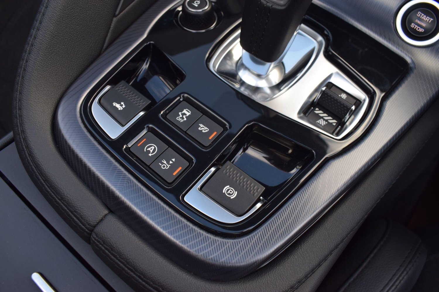 Used Jaguar F-Type 2018 for sale - 77892083: Photo 13