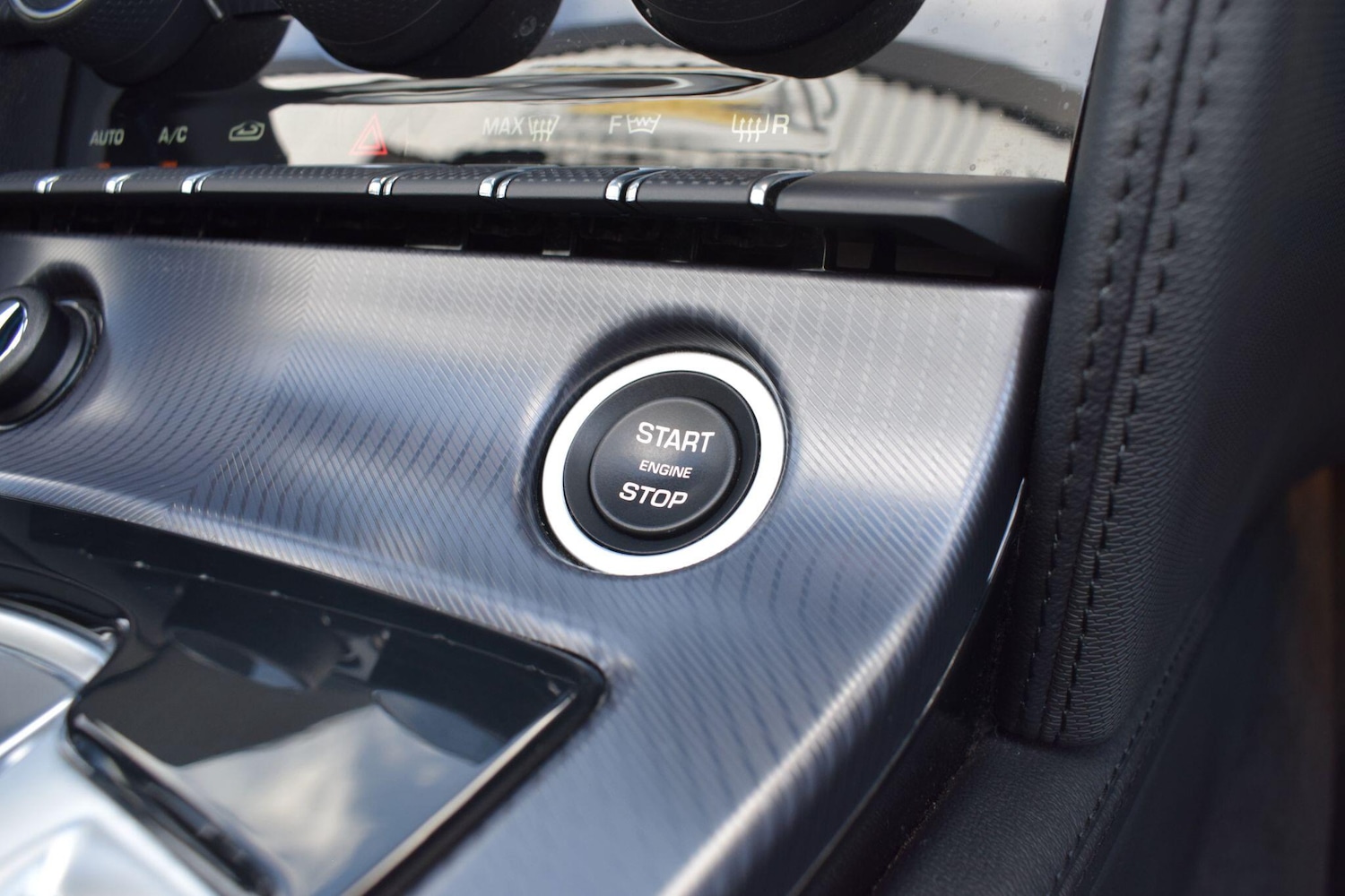 Used Jaguar F-Type 2018 for sale - 77892083: Photo 19