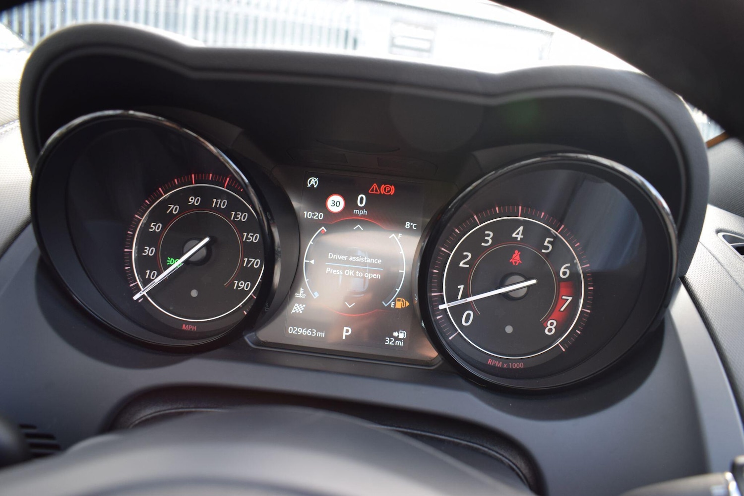 Used Jaguar F-Type 2018 for sale - 77892083: Photo 25