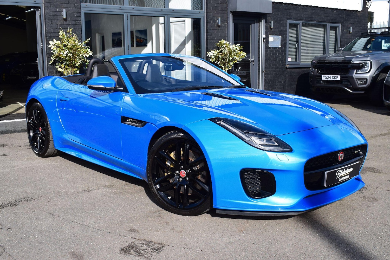 Used Jaguar F-Type 2018 for sale - 77892083: Photo 3