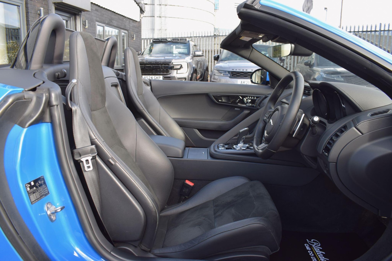 Used Jaguar F-Type 2018 for sale - 77892083: Photo 9