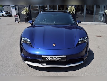 Used Porsche Taycan 2021 for sale - 79425707: Photo