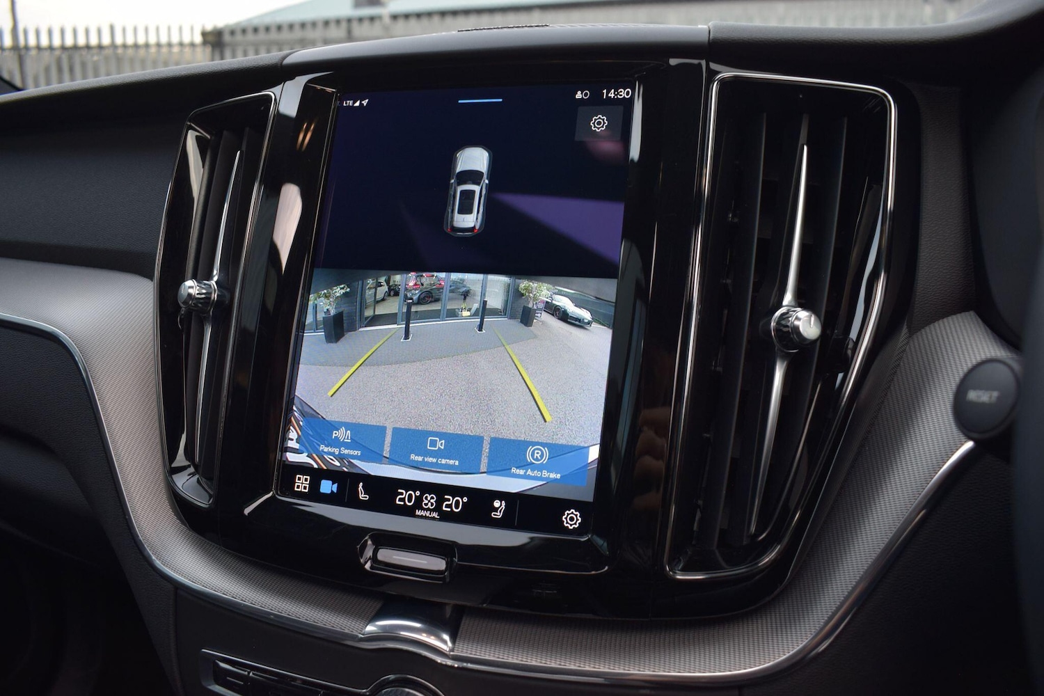 Used Volvo XC60 2021 for sale - 76528020: Photo 23