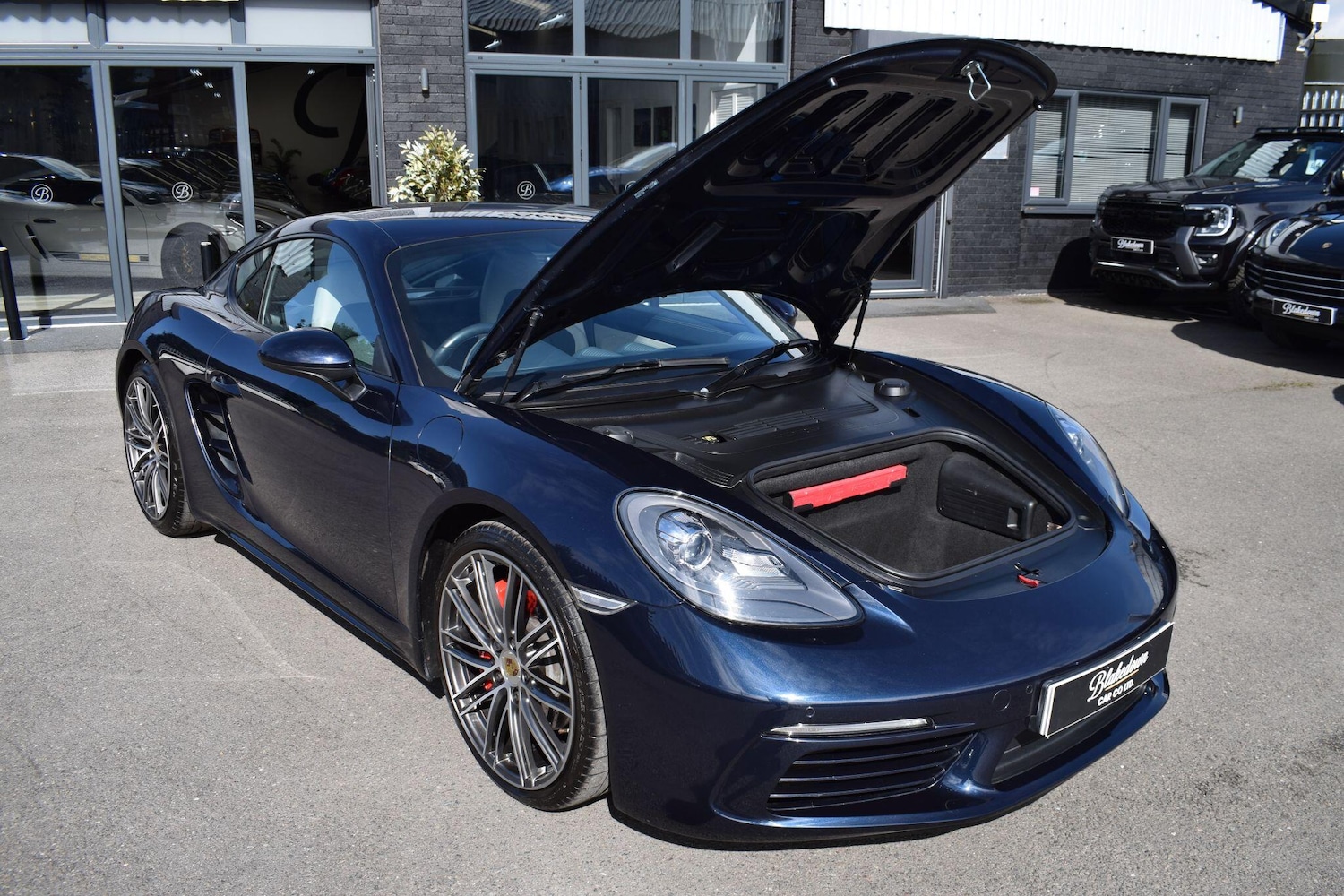 Used Porsche Cayman 2018 for sale - 77060304: Photo 35