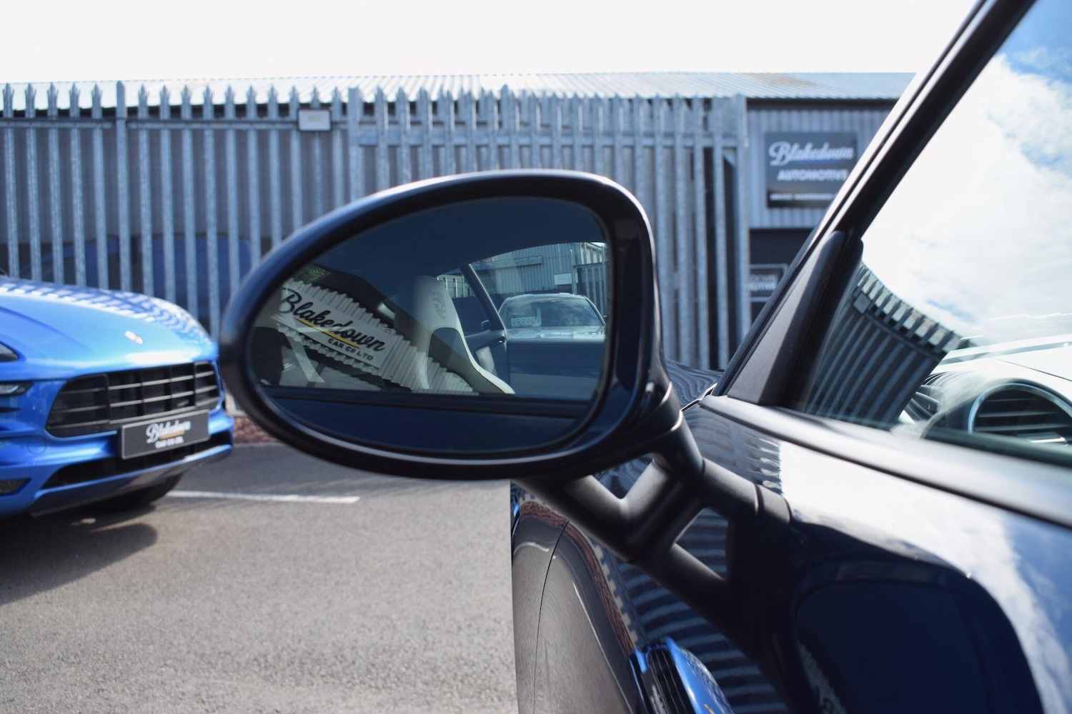 Used Porsche Cayman 2018 for sale - 77060304: Photo 52