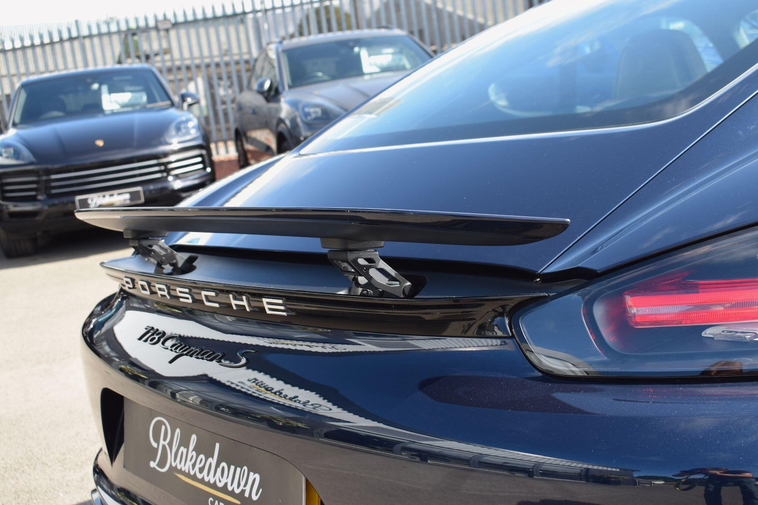 Used Porsche Cayman 2018 for sale - 77060304: Photo 53