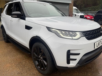 Used Land Rover Discovery 2017 for sale - 77215131: Photo