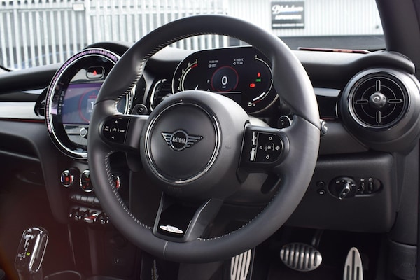 Used MINI Hatch 2022 for sale - 76317800: Photo 10