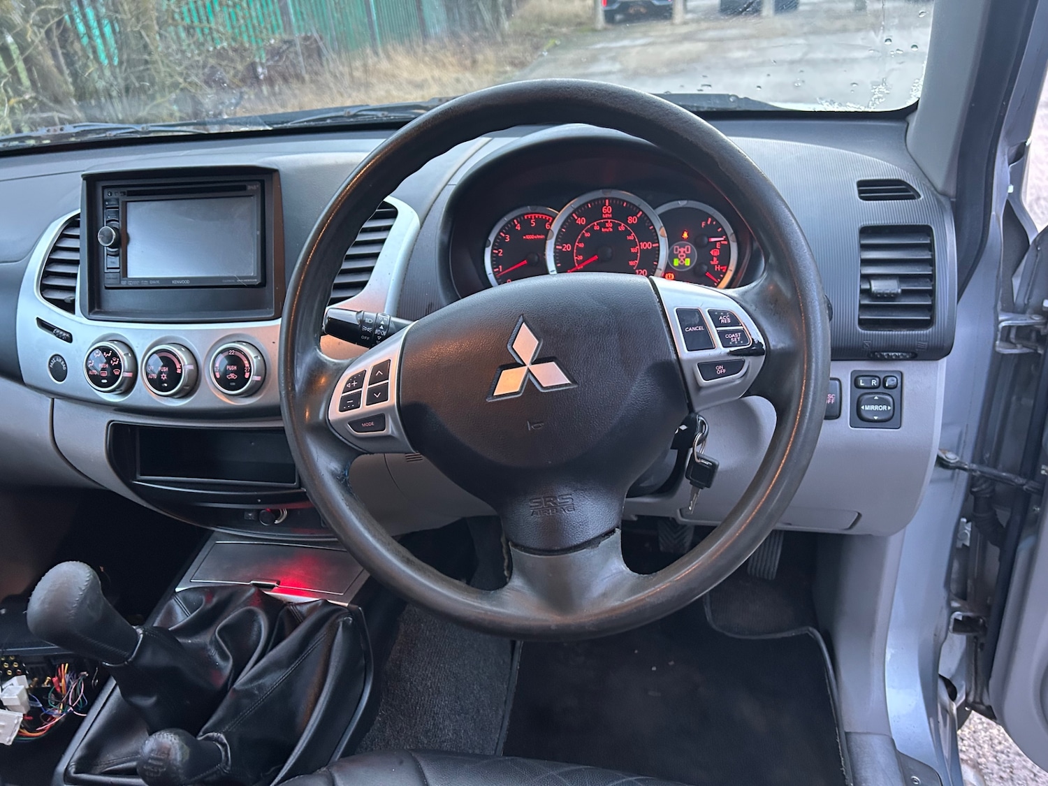 Used Mitsubishi L200 2011 for sale - 77164330: Photo 16