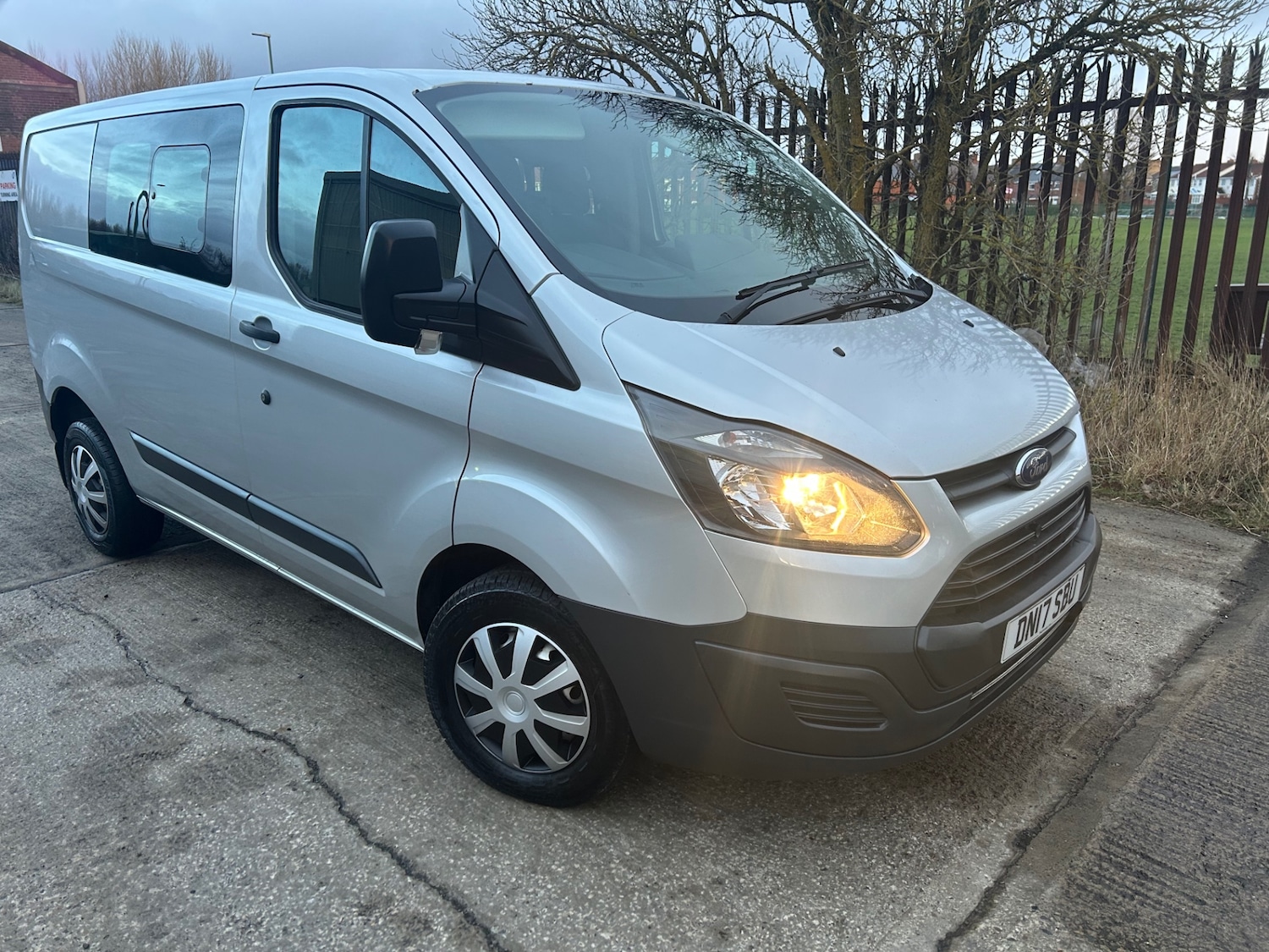 Used Ford Transit Custom 2017 for sale - 77128117: Photo 3