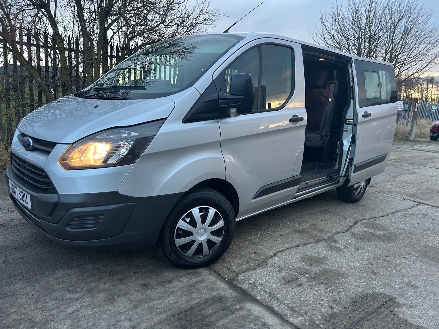 Used Ford Transit Custom 2017 for sale - 77128117: Photo 7