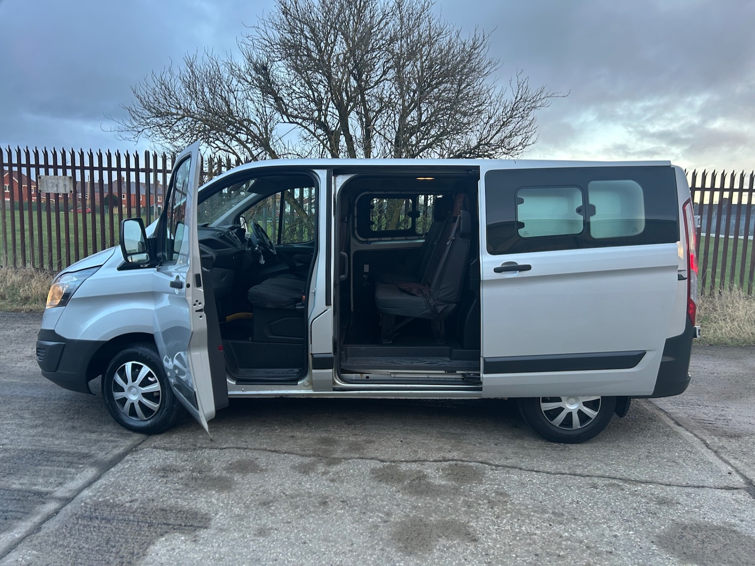 Used Ford Transit Custom 2017 for sale - 77128117: Photo 9