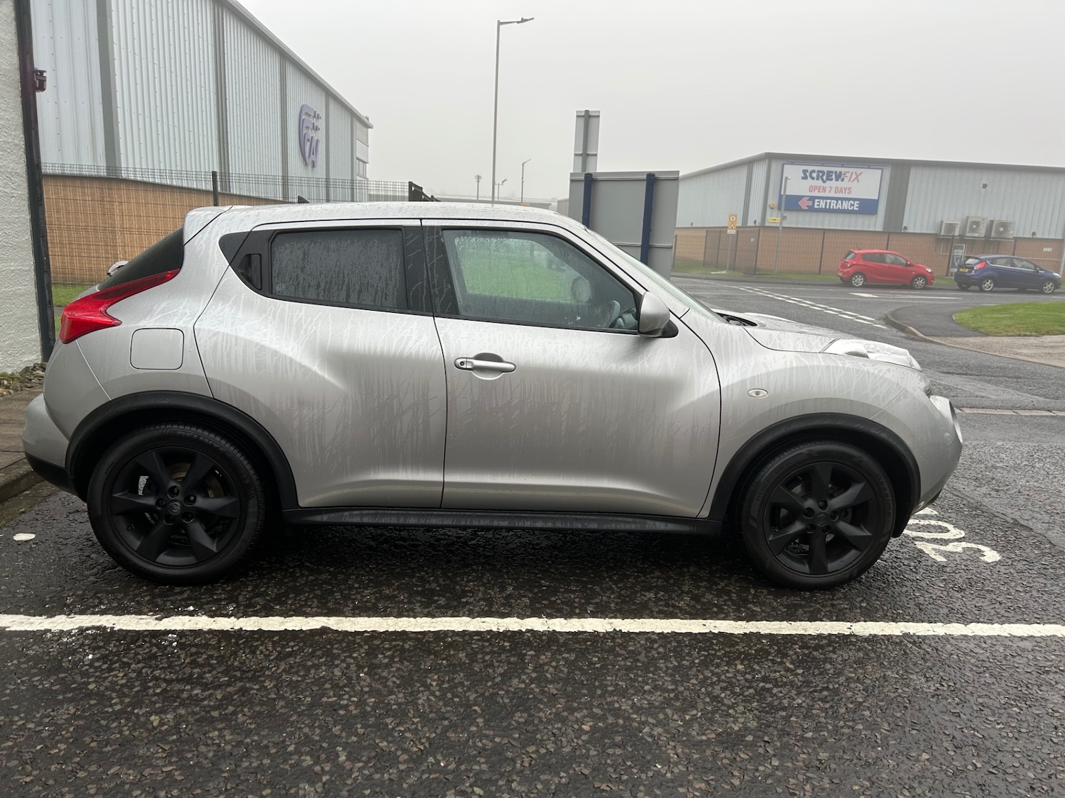 Used Nissan Juke 2011 for sale - 76488488: Photo 2