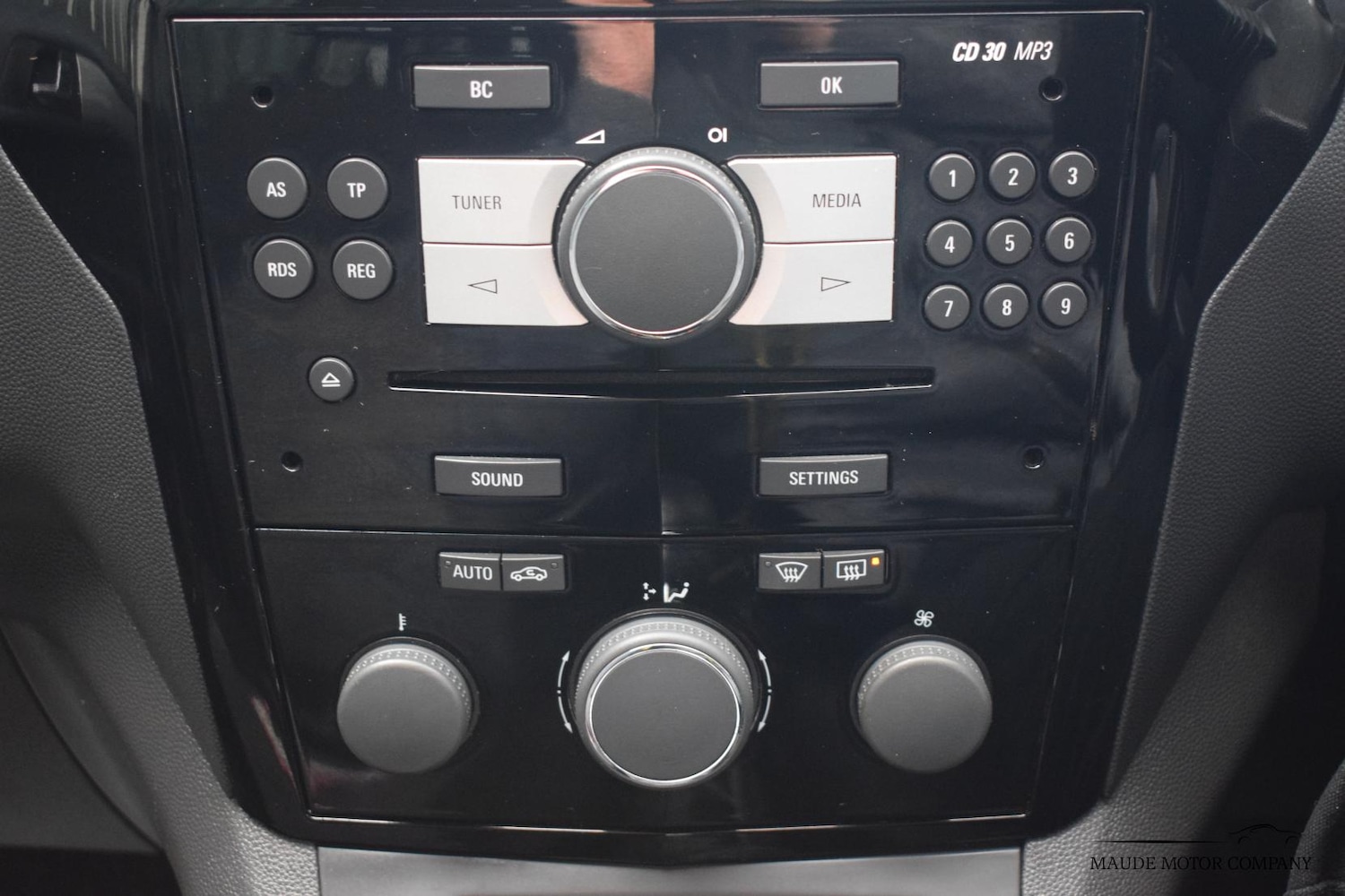 Used Vauxhall Zafira 2012 for sale - 76818115: Photo 17