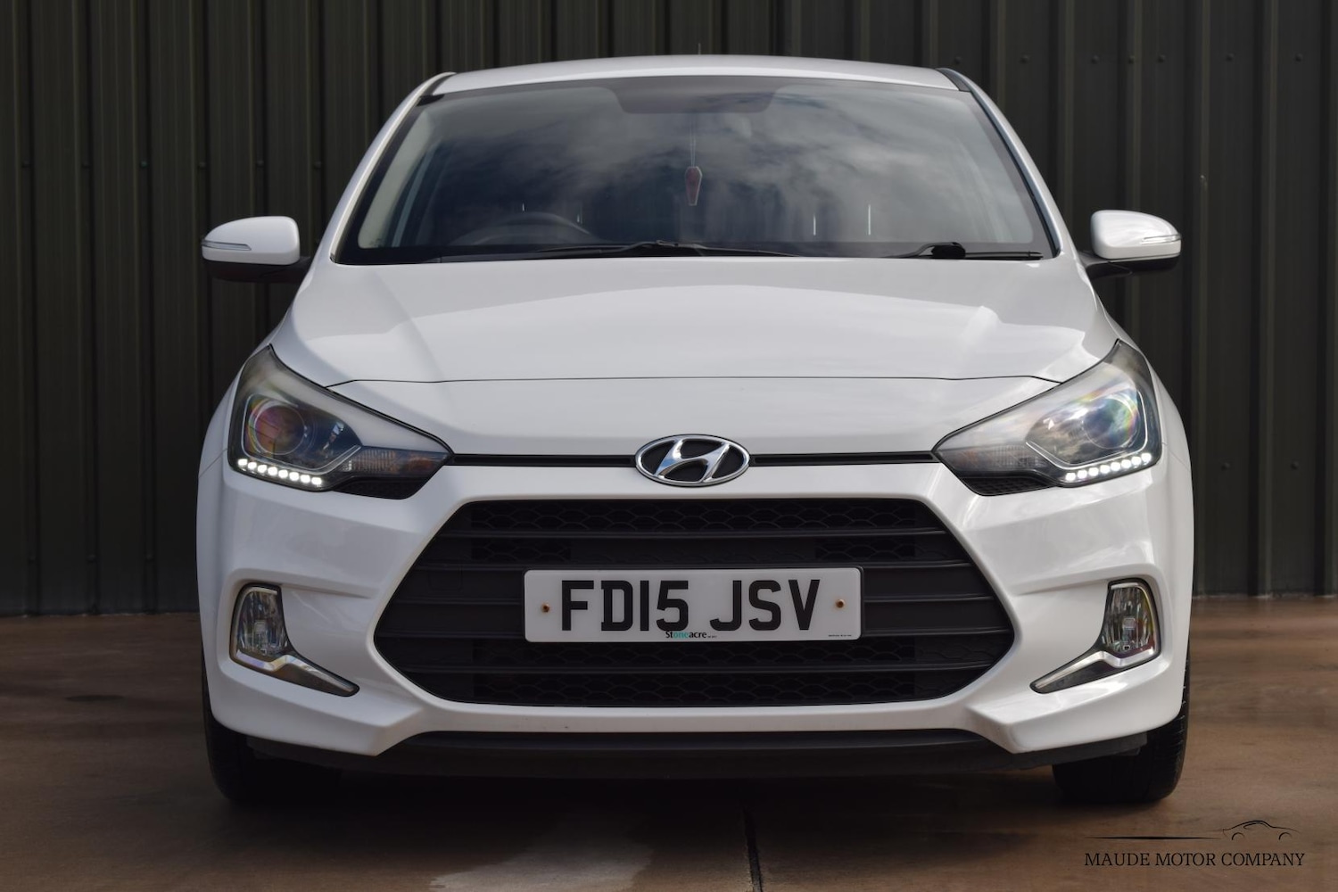 Used Hyundai i20 2015 for sale - 76818137: Photo 2