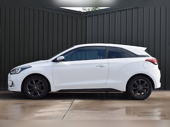 Used Hyundai i20 2015 for sale - 76818137: Photo