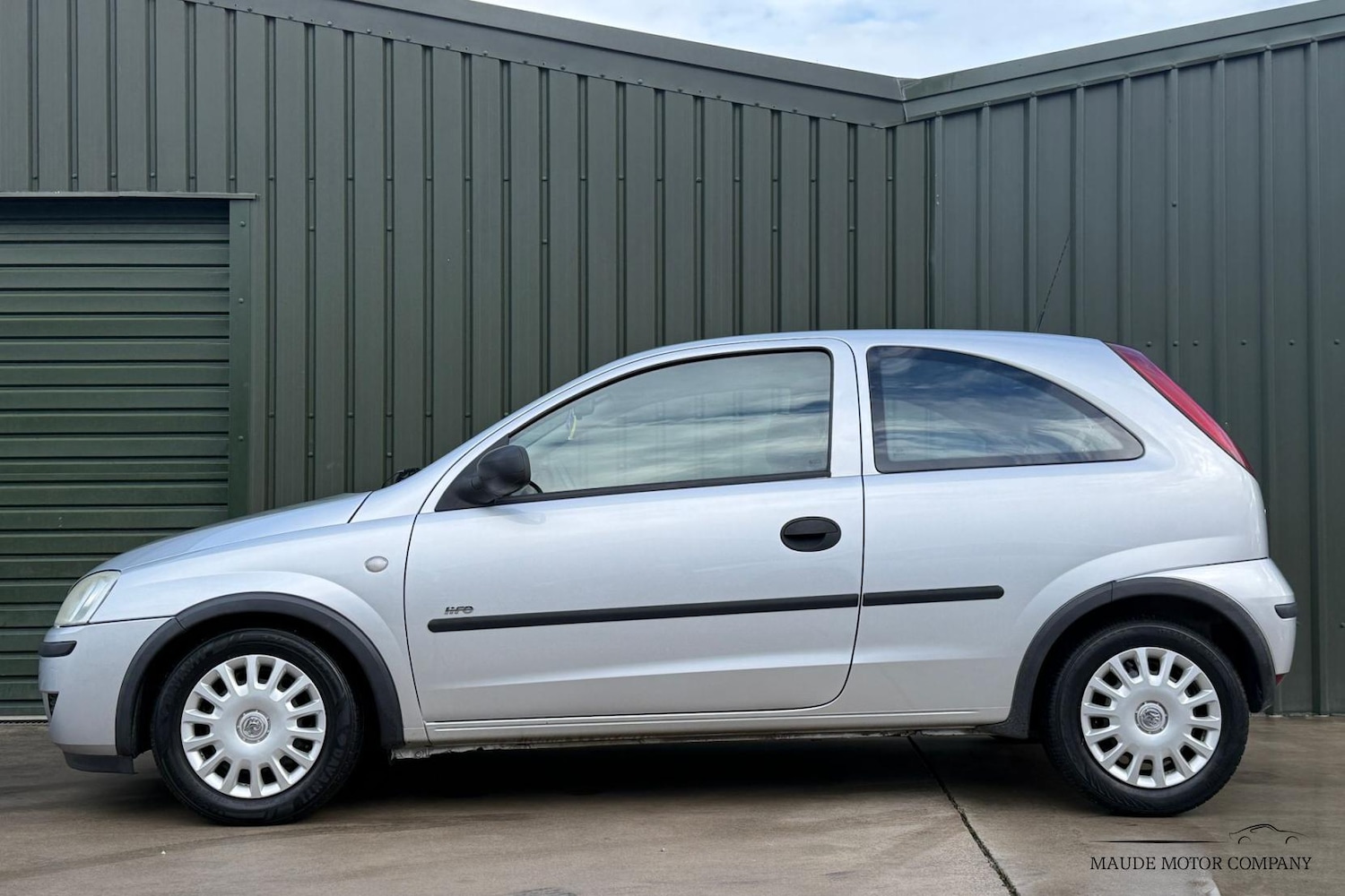 Used Vauxhall Corsa 2006 for sale - 76818135: Photo 2