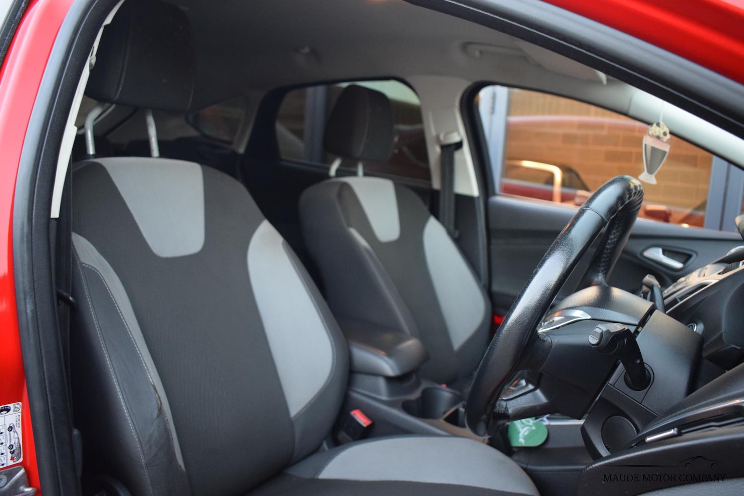 Used Ford Focus 2012 for sale - 76935570: Photo 11