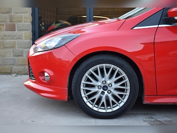 Used Ford Focus 2012 for sale - 76935570: Photo