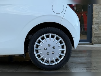 Used Peugeot 108 2016 for sale - 76925333: Photo