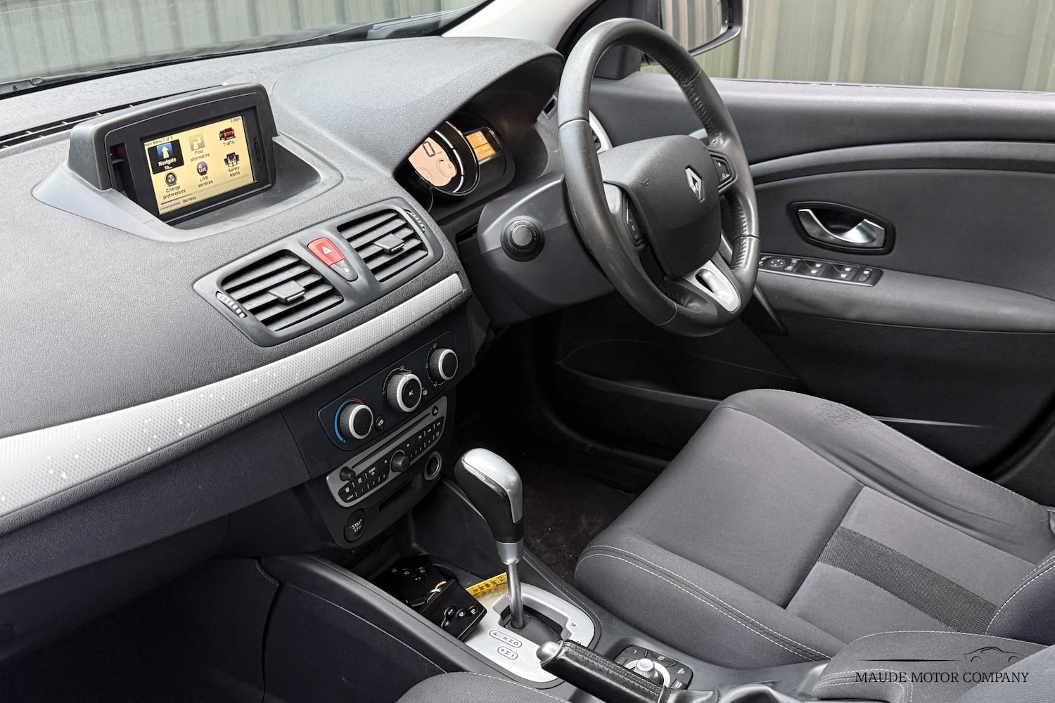 Used Renault Megane 2011 for sale - 76818129: Photo 13