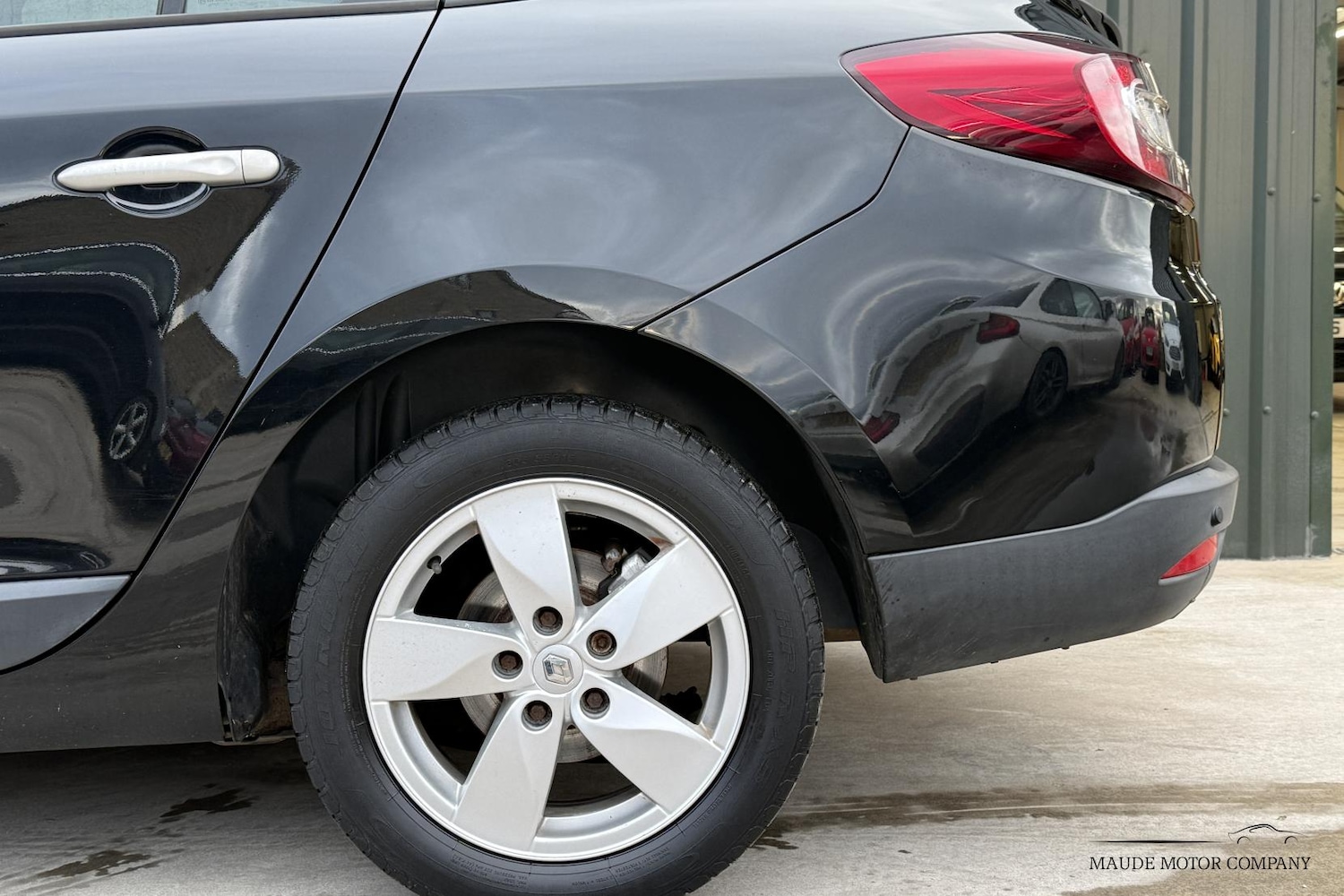 Used Renault Megane 2011 for sale - 76818129: Photo 4