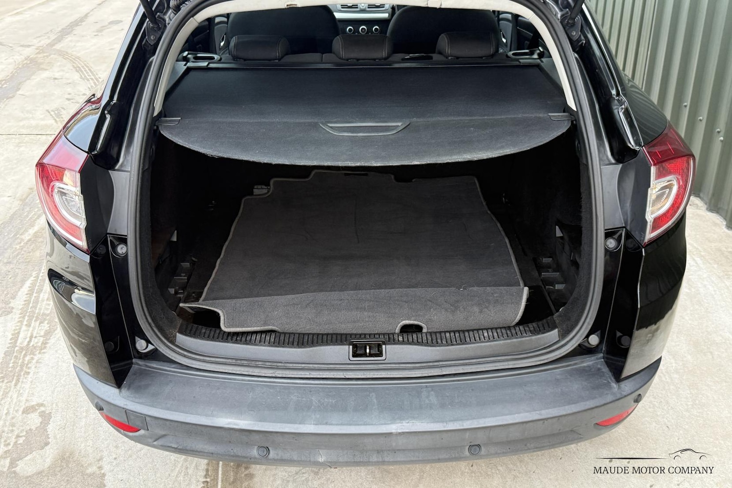 Used Renault Megane 2011 for sale - 76818129: Photo 5