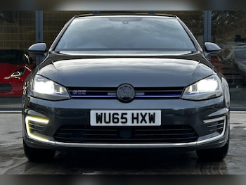 Used Volkswagen Golf 2015 for sale - 77644115: Photo