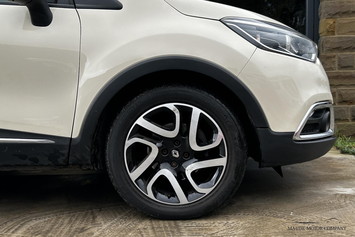 Used Renault Captur 2015 for sale - 77536391: Photo 10