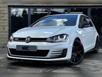 Used Volkswagen Golf 2016 for sale - 78733252: Photo