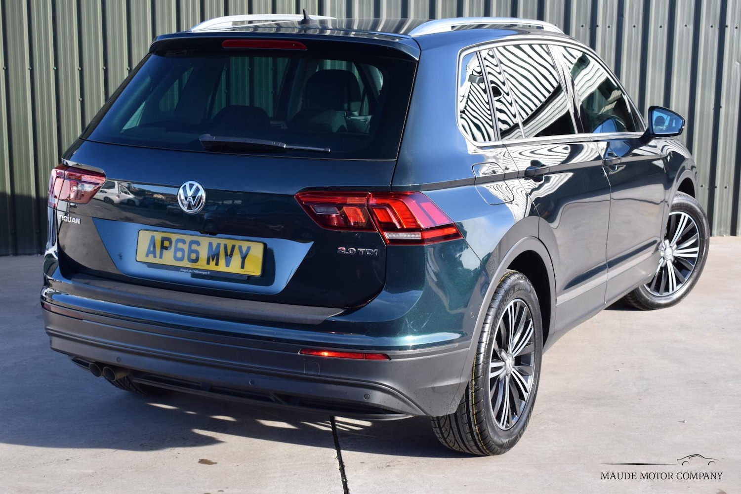 Used Volkswagen Tiguan 2017 for sale - 76818109: Photo 5