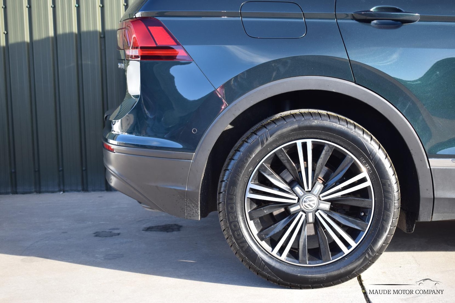 Used Volkswagen Tiguan 2017 for sale - 76818109: Photo 8