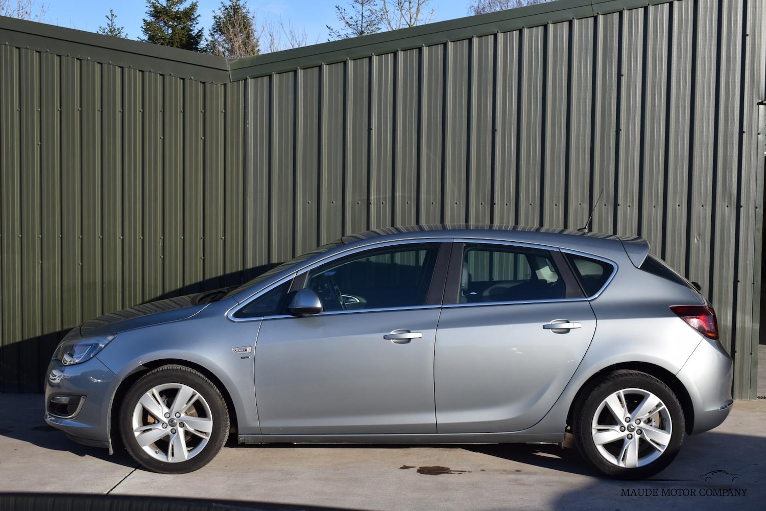 Used Vauxhall Astra 2014 for sale - 77251510: Photo 2