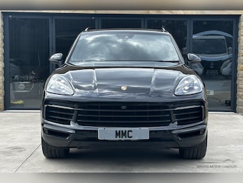 Used Porsche Cayenne 2018 for sale - 78835319: Photo