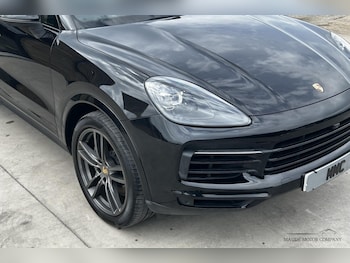 Used Porsche Cayenne 2018 for sale - 78835319: Photo