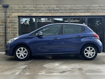 Used Peugeot 208 2016 for sale - 78858362: Photo