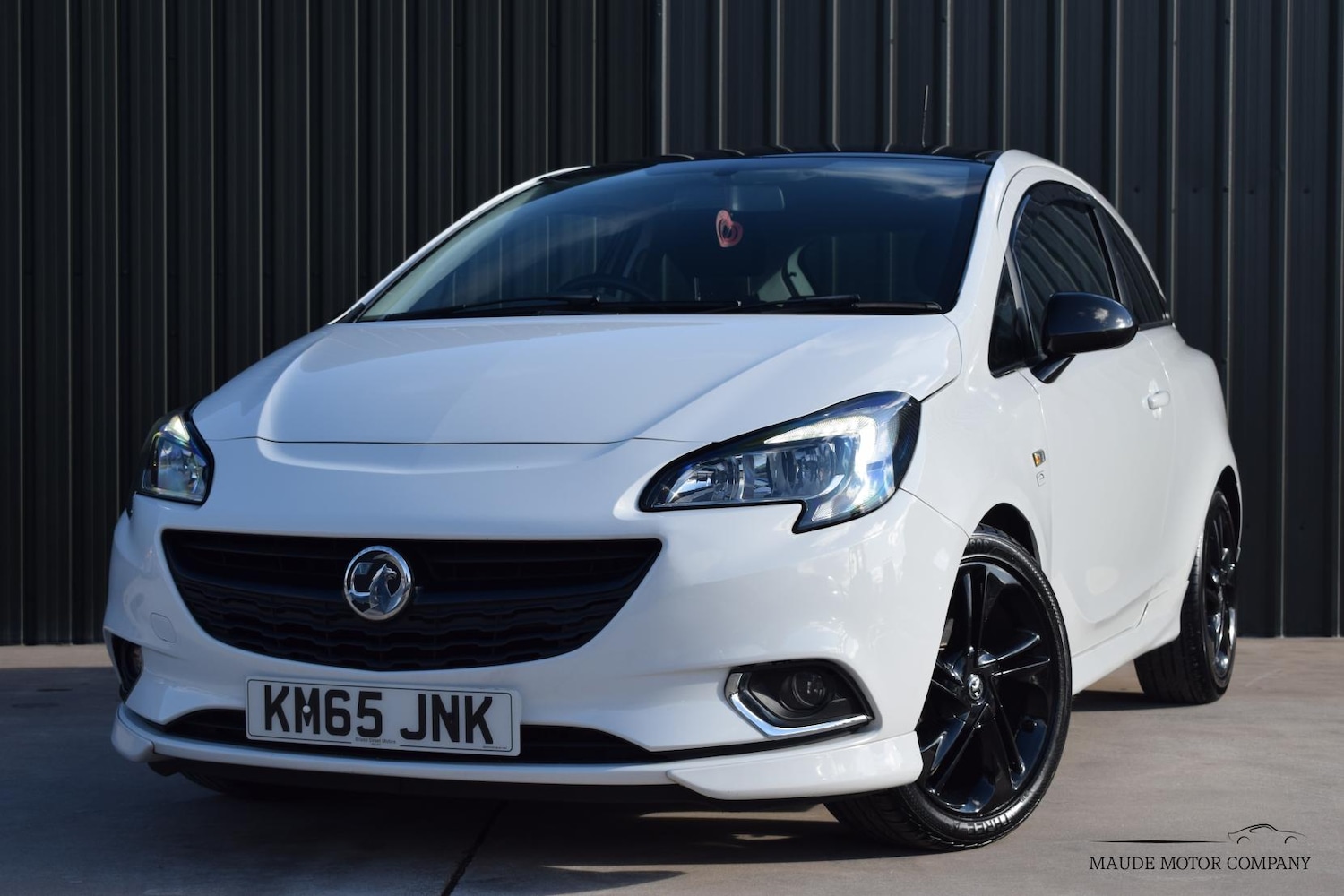Used Vauxhall Corsa 2015 for sale - 76818117: Photo 1