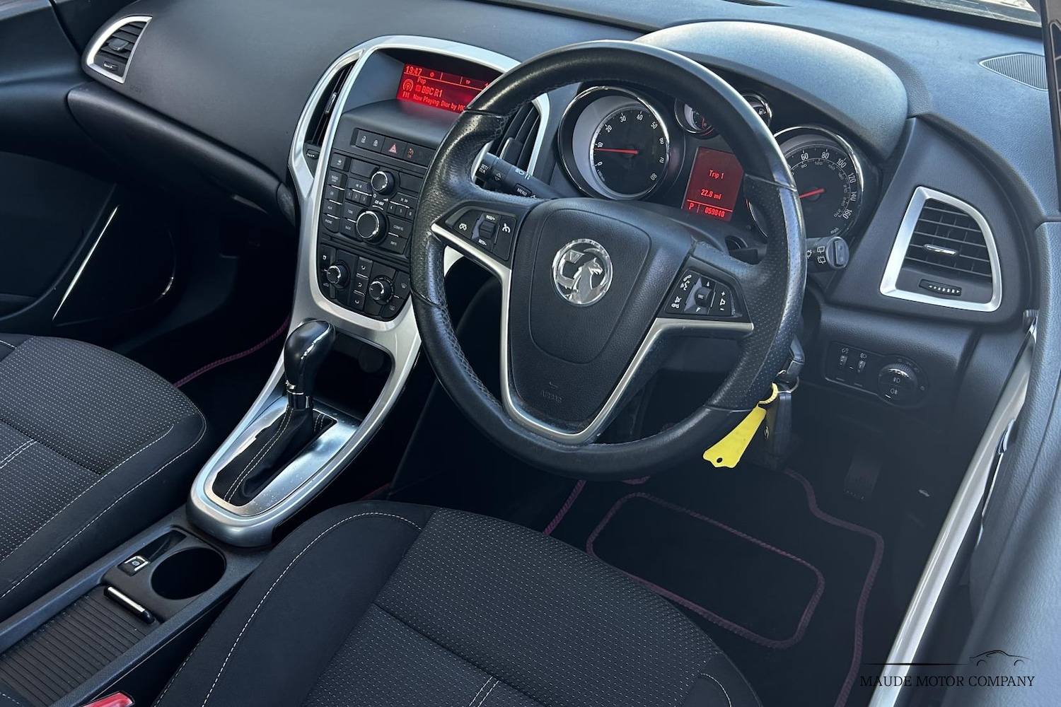 Used Vauxhall Astra 2011 for sale - 77813080: Photo 12