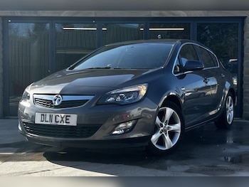 Used Vauxhall Astra 2011 for sale - 77813080: Photo