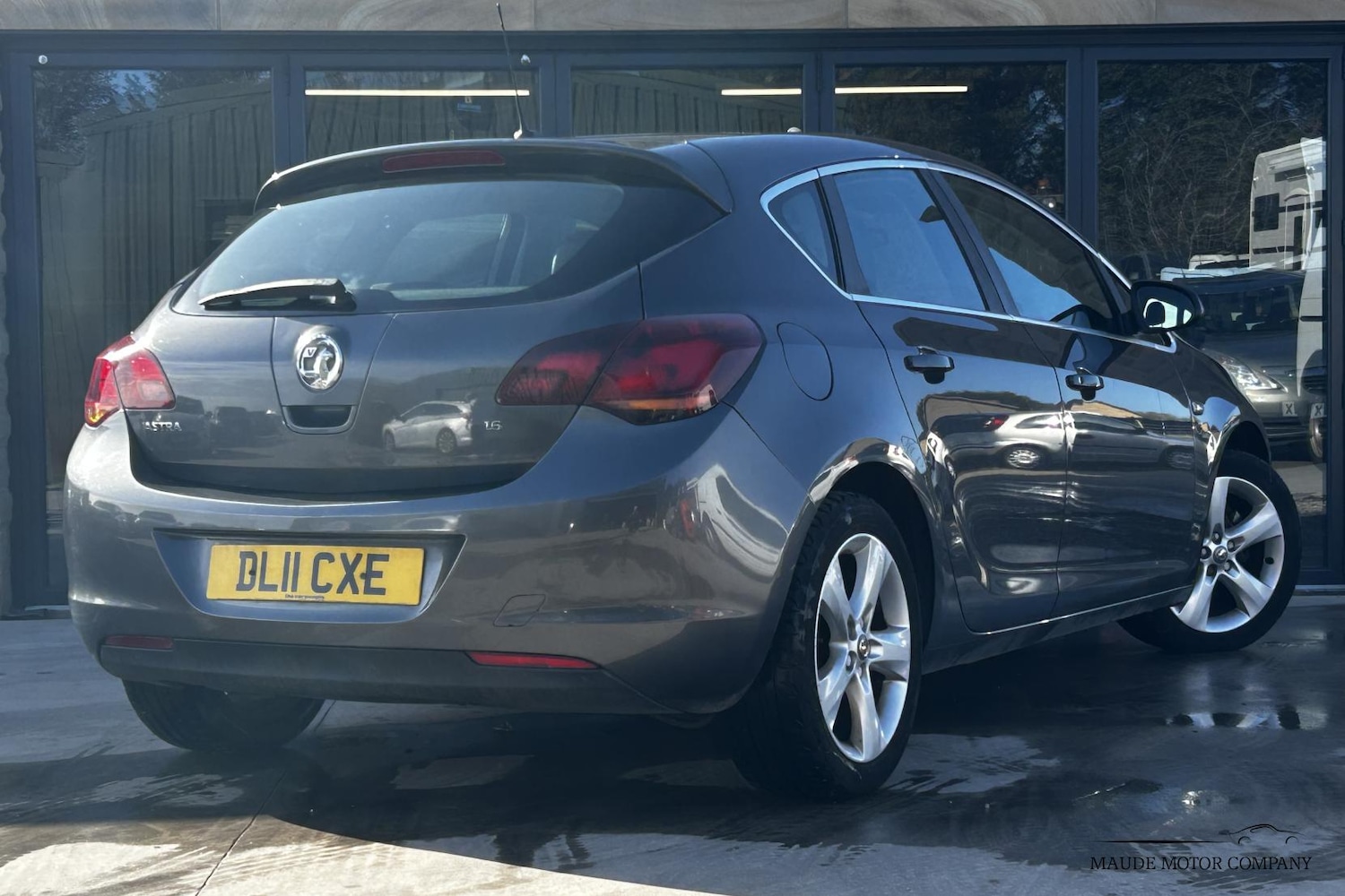 Used Vauxhall Astra 2011 for sale - 77813080: Photo 7