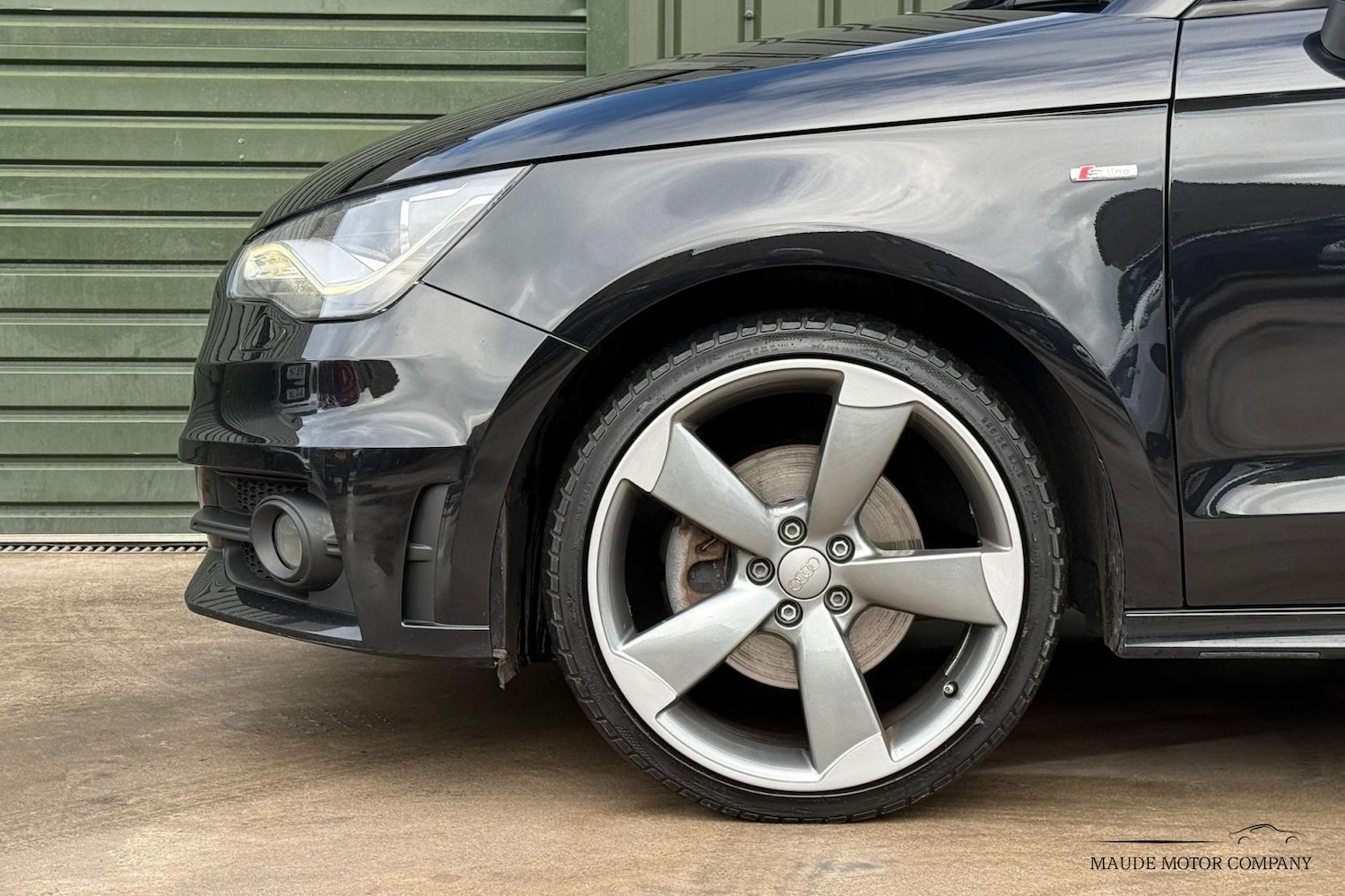 Used Audi A1 2012 for sale - 76818122: Photo 3