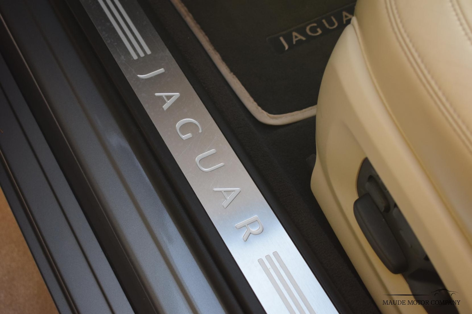 Used Jaguar XF 2013 for sale - 76818119: Photo 32