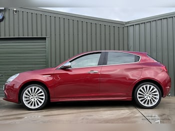 Used Alfa Romeo Giulietta 2012 for sale - 76818134: Photo