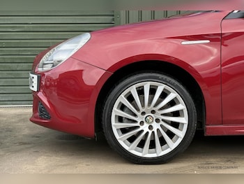 Used Alfa Romeo Giulietta 2012 for sale - 76818134: Photo