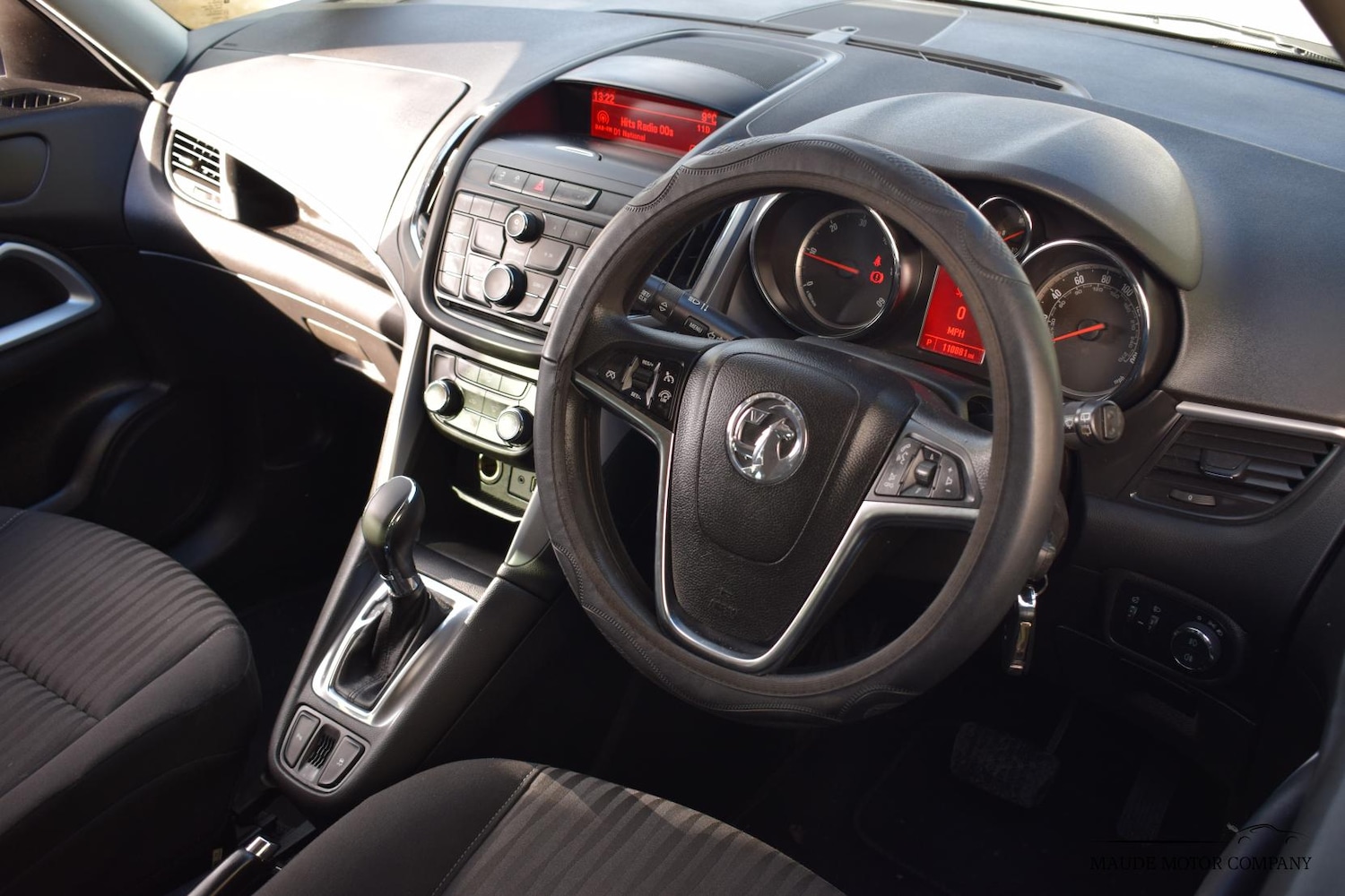 Used Vauxhall Zafira Tourer 2013 for sale - 76818114: Photo 11