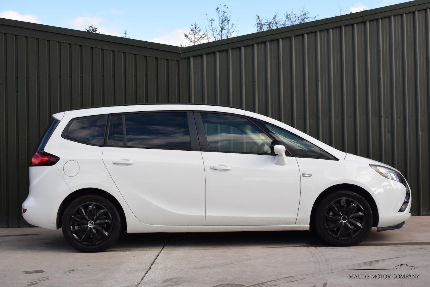 Used Vauxhall Zafira Tourer 2013 for sale - 76818114: Photo 5