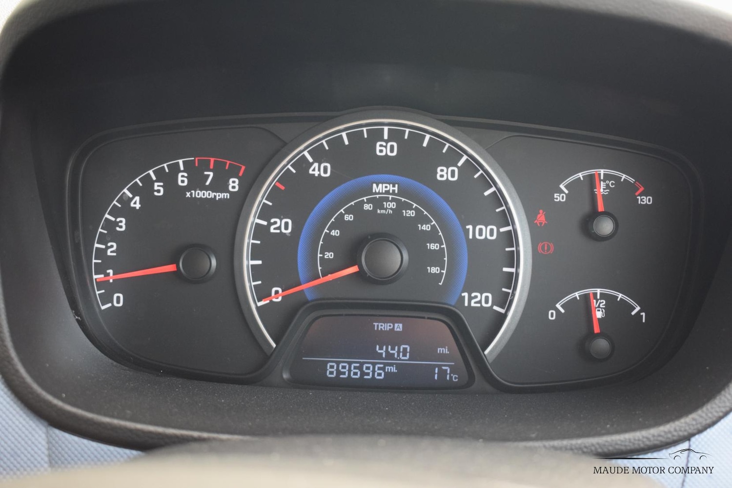 Used Hyundai i10 2015 for sale - 76818111: Photo 17