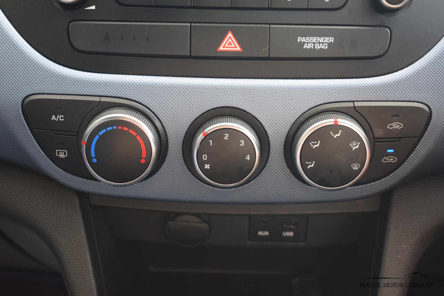 Used Hyundai i10 2015 for sale - 76818111: Photo 19