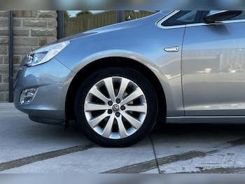 Used Vauxhall Astra 2011 for sale - 78938318: Photo